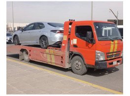 سطحه الرياض لنقل السيارات والمعدات 