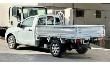 نقل عفش وتوصيل المشاوير 